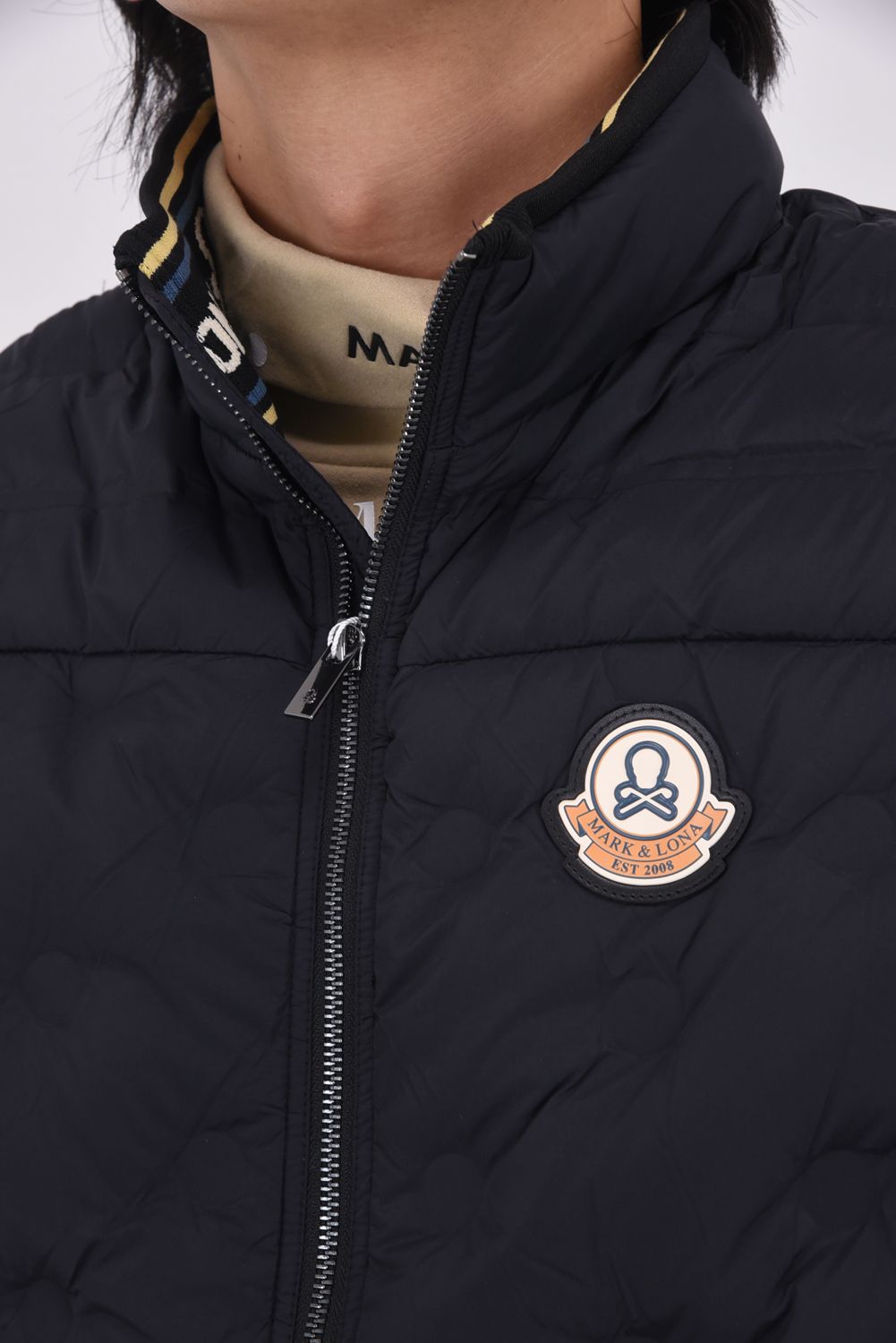 【2025AW】 SYNK SEAMLESS DOWN VEST / ドットパターンシームレス ダウンベスト (ブラック)