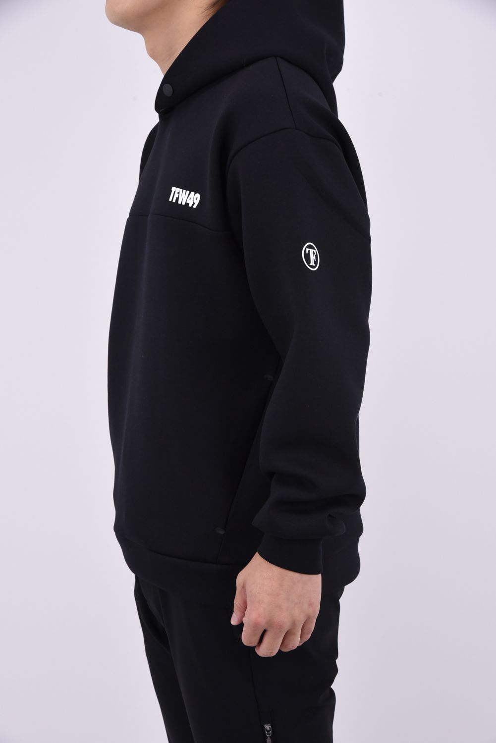 【26AW】 CARDBOARD MATERIAL HOODIE / ダンボールニット サイドジップ プルオーバーフーディー (ブラック)