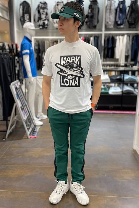 【MARK＆LONA】 トレンドカラー『GREEN』を大胆に使用したカジュアルコーデ