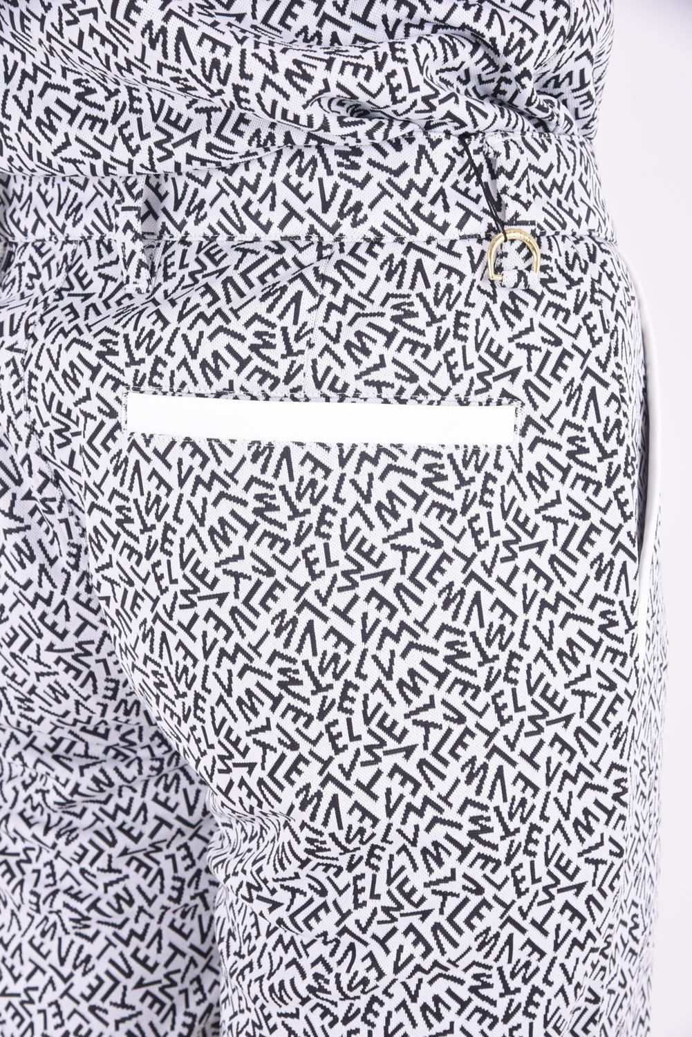 【26SS】 KH SHORTS / ブランドロゴ総柄 ショートパンツ (ホワイト)