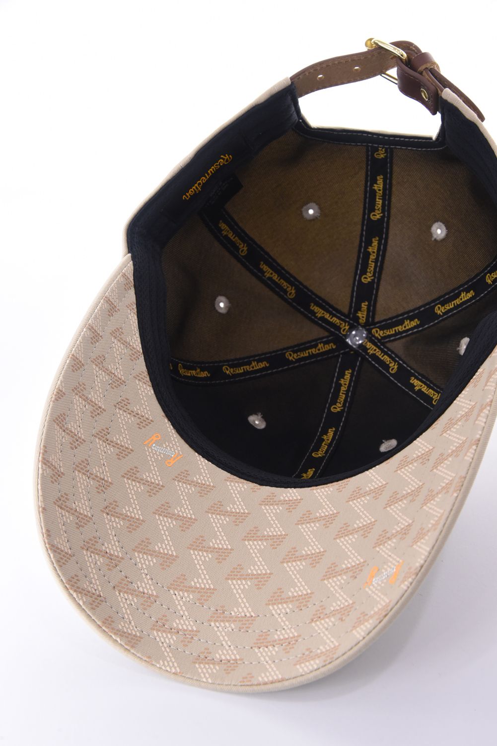 【26SS】 WIDE BRIM CAP / ブランドロゴ刺繍 本革ベルト つば広キャップ (ベージュ)*