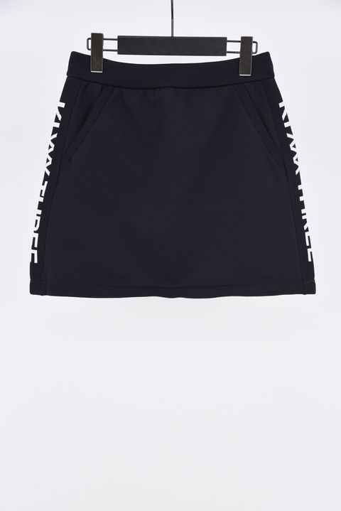 【26AW】【レディース】 COMFORT HOLLOW FIBER SKIRT / サイドロゴ スポーツニットスカート (ブラック)