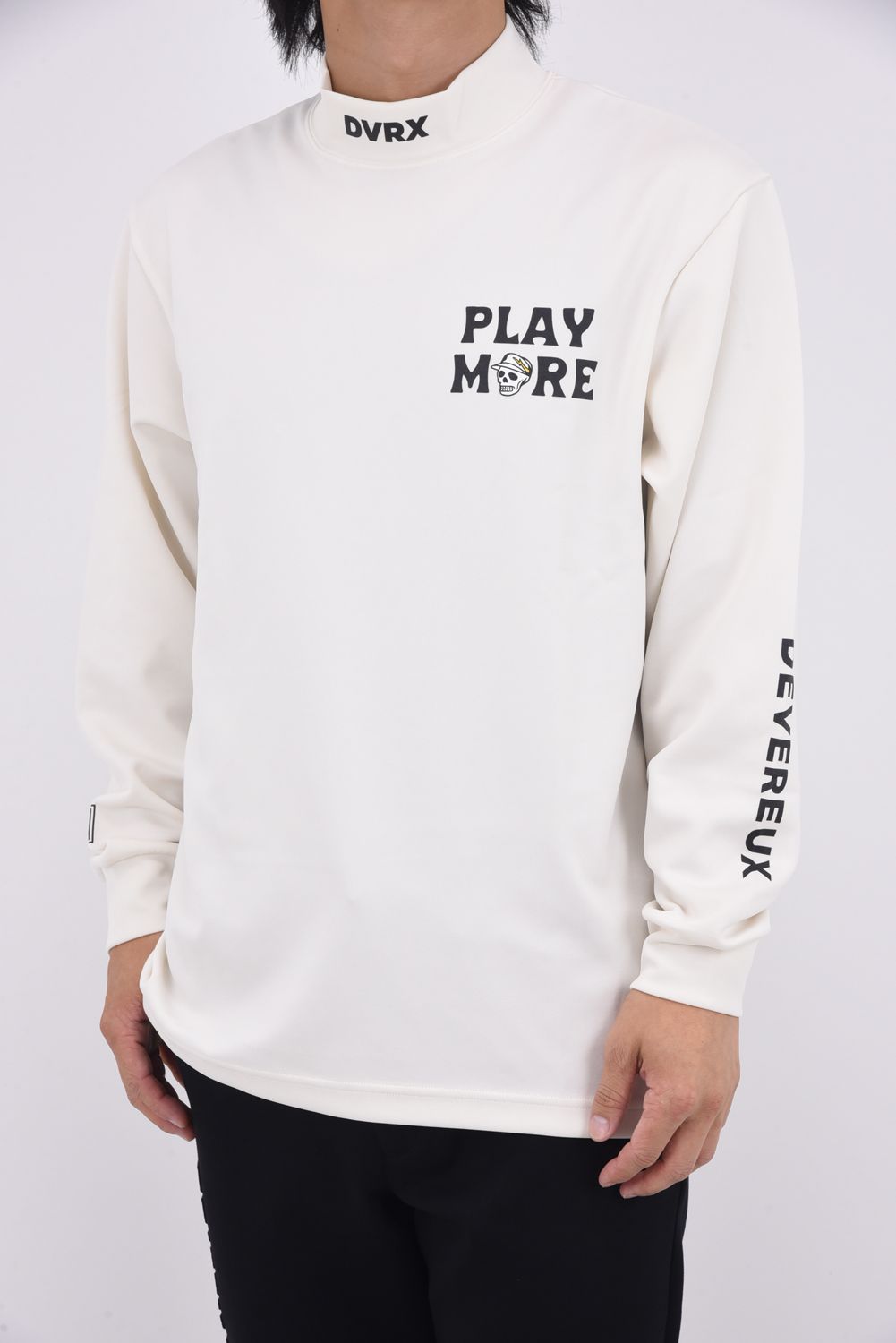 【25AW】 STINGER FITTED / バック スコーピオンデザイン ロングスリーブ モックネック (ホワイト)