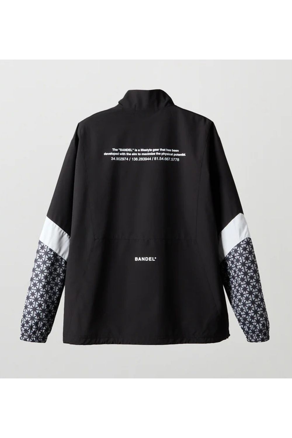 【25AW】【レディース】 SWITCH SLEEVE WIND STOPPER / 異素材切り替え ウィンドストッパージャケット (ブラック)