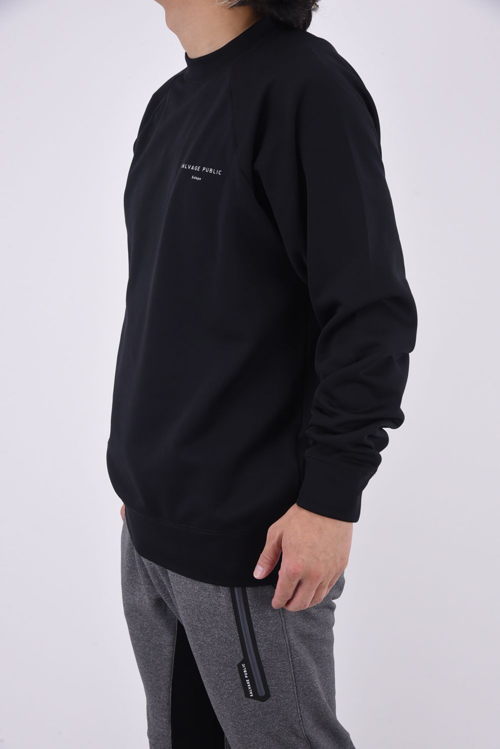 Ikaika Fleece Crewneck / 裏起毛フリース スタンプロゴ クルーネックスウェット (ブラック)