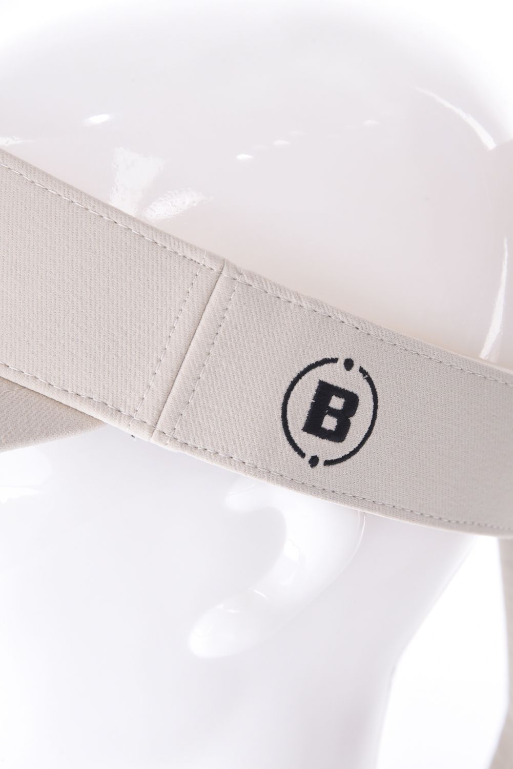 【26SS】【レディース】 WOMEN’S SMALL LOGO RIBBON VISOR / ブランドロゴ バックリボン リボンサンバイザー (アイボリー)