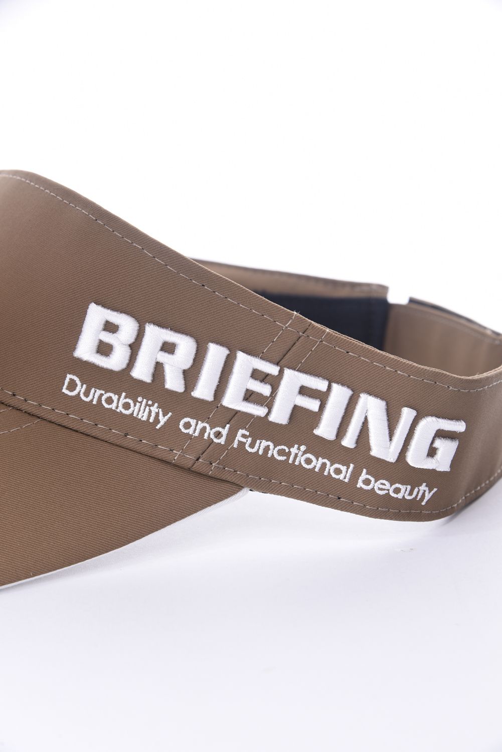 極美品　BRIEFING MENS ROUND LOGO VISOR BRIEFING - MENS ROUND LOGO VISOR / ロゴ刺繍 アシンメトリー