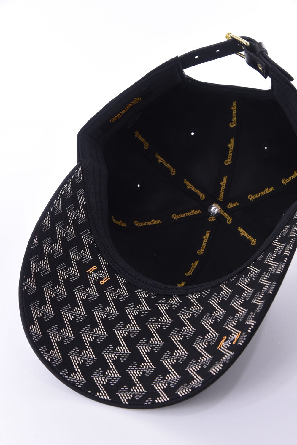 【26SS】 WIDE BRIM CAP / ブランドロゴ刺繍 本革ベルト つば広キャップ (ブラック)*