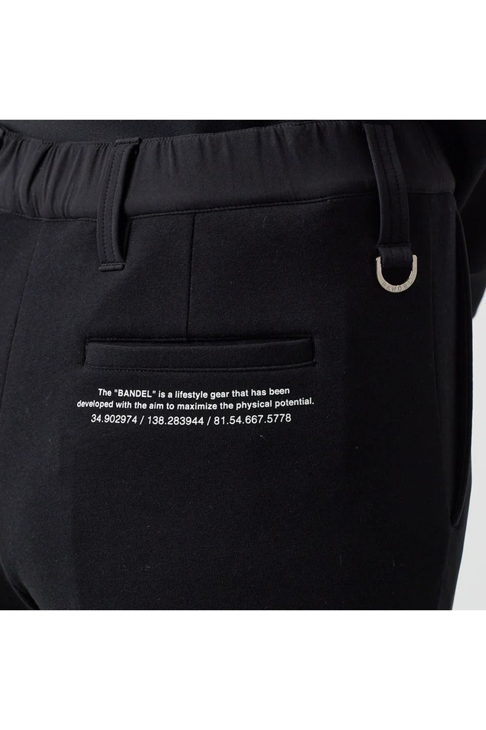 【25AW】【レディース】 FRONT SWITCH TAPERED PANTS / ボンディング素材 ハイブリッドロングパンツ (ブラック)