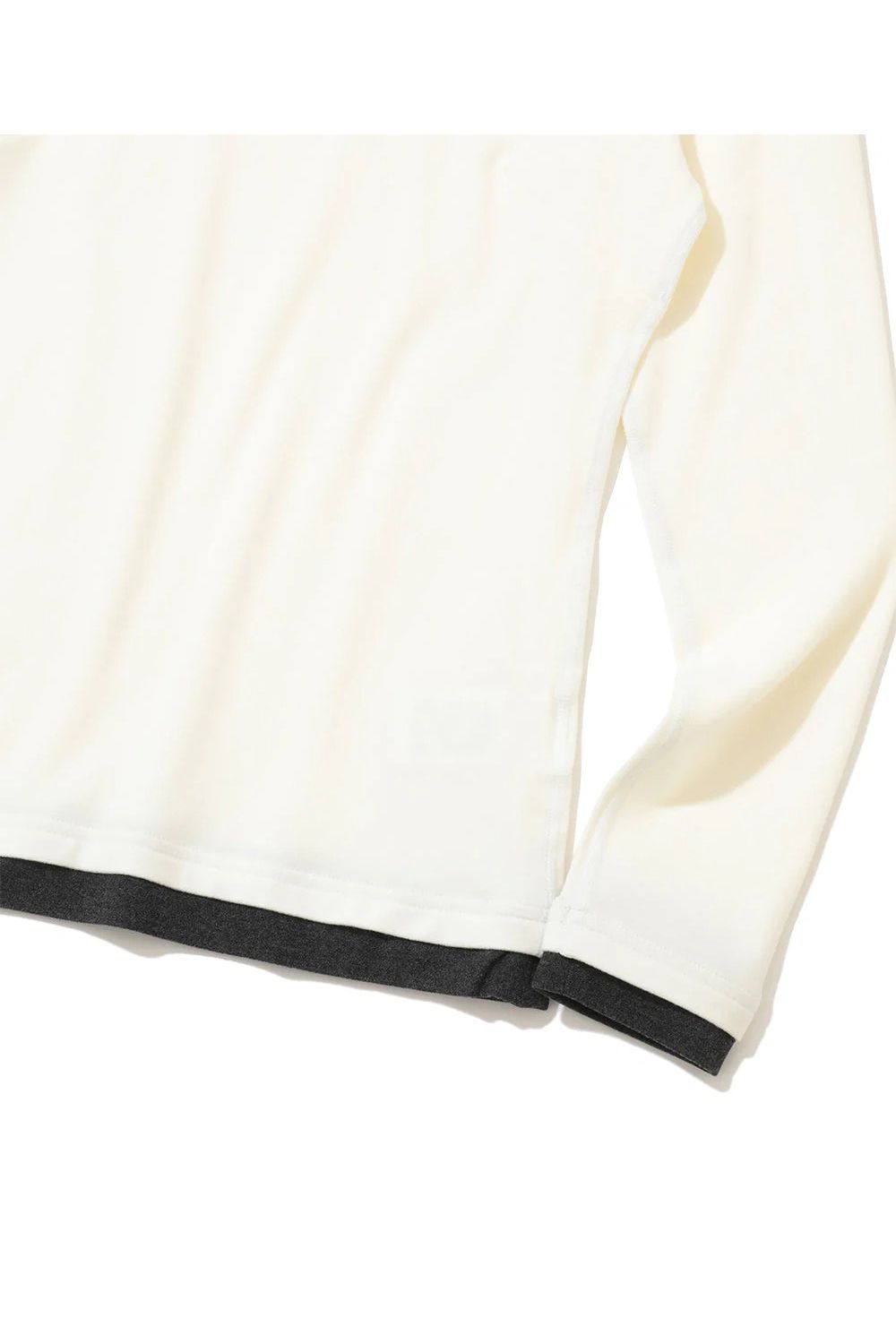 【2025AW】【レディース】【CODE COLLECTION】 LNST / マイクロフリース レイヤード風 モックネックTシャツ (ホワイト)