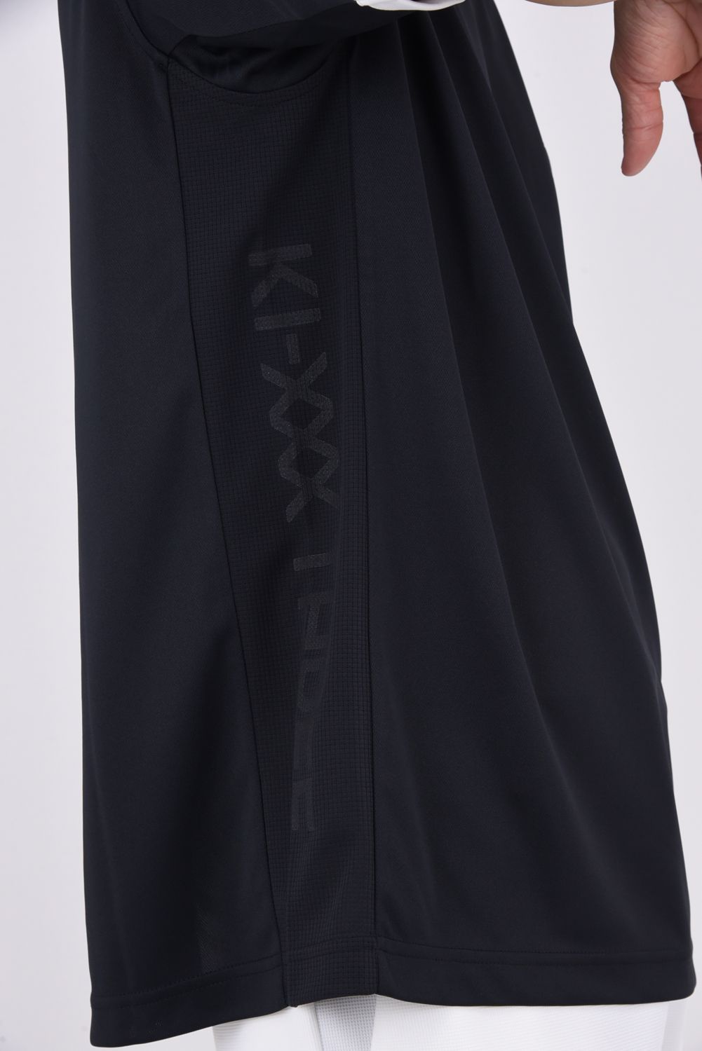 【26SS】 SLEEVE LINE MOCK TEE / モックネックTシャツ (ブラック)