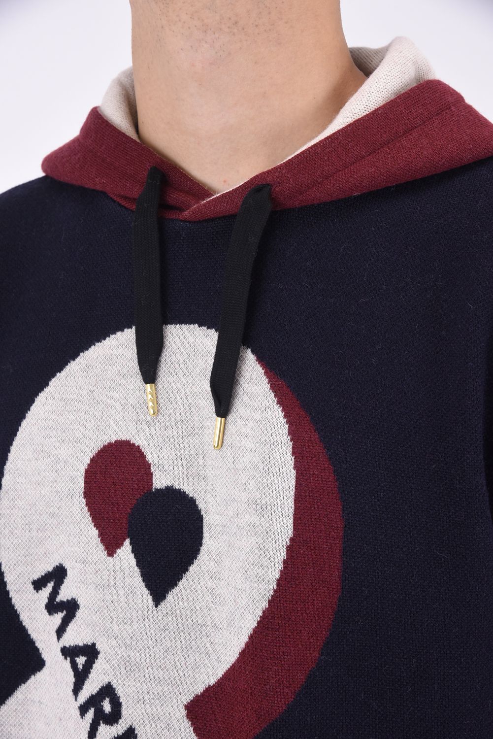 MARK&LONA - AND KNIT HOODIE / 3D調ロゴジャカード バイカラー ニット