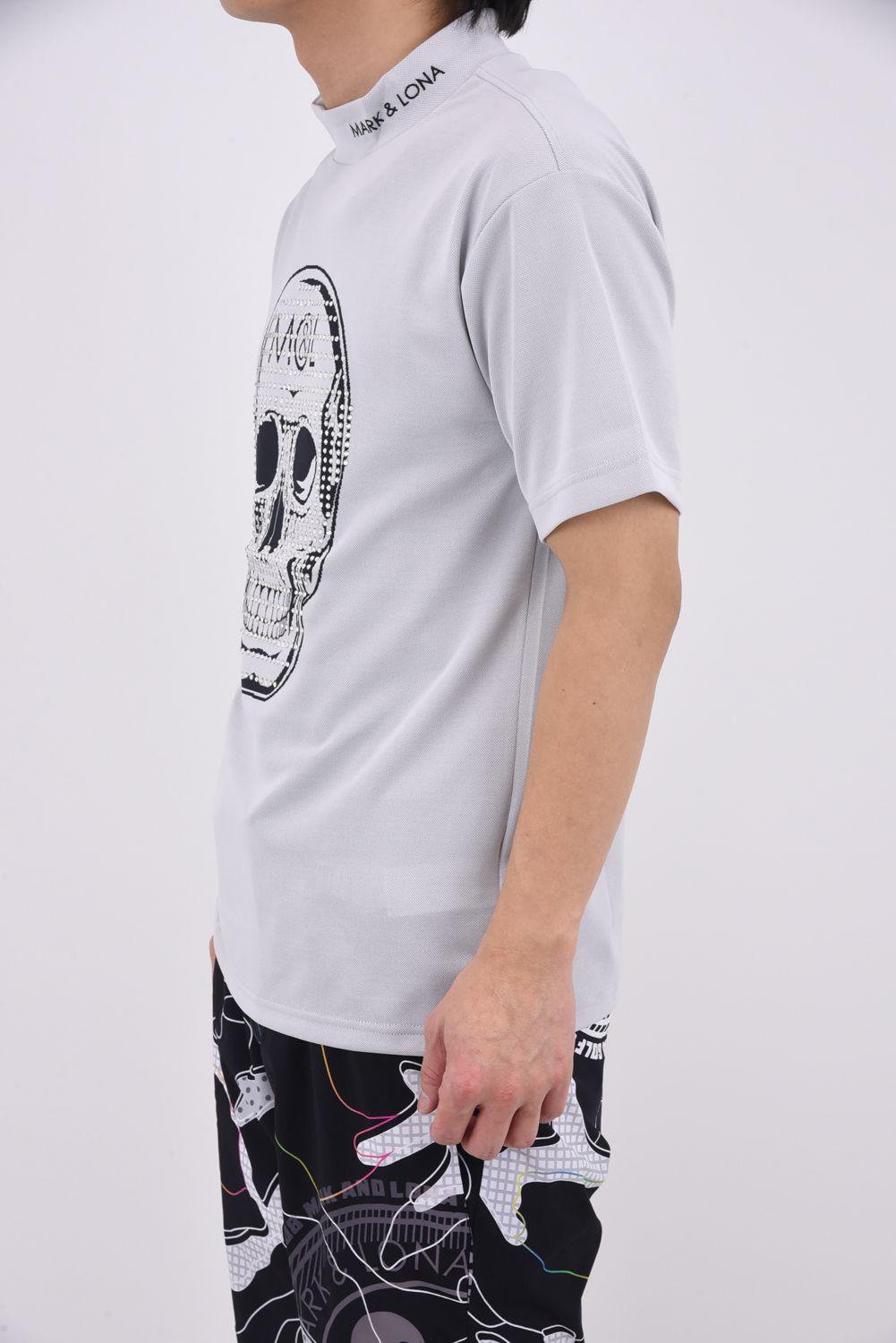 【26SS】 LOVE OF GOD SPECTRUM PERFORMANCE MOCK / ジャパンメイド スカルジャカード スワロフスキー モックネックTシャツ (ホワイト)