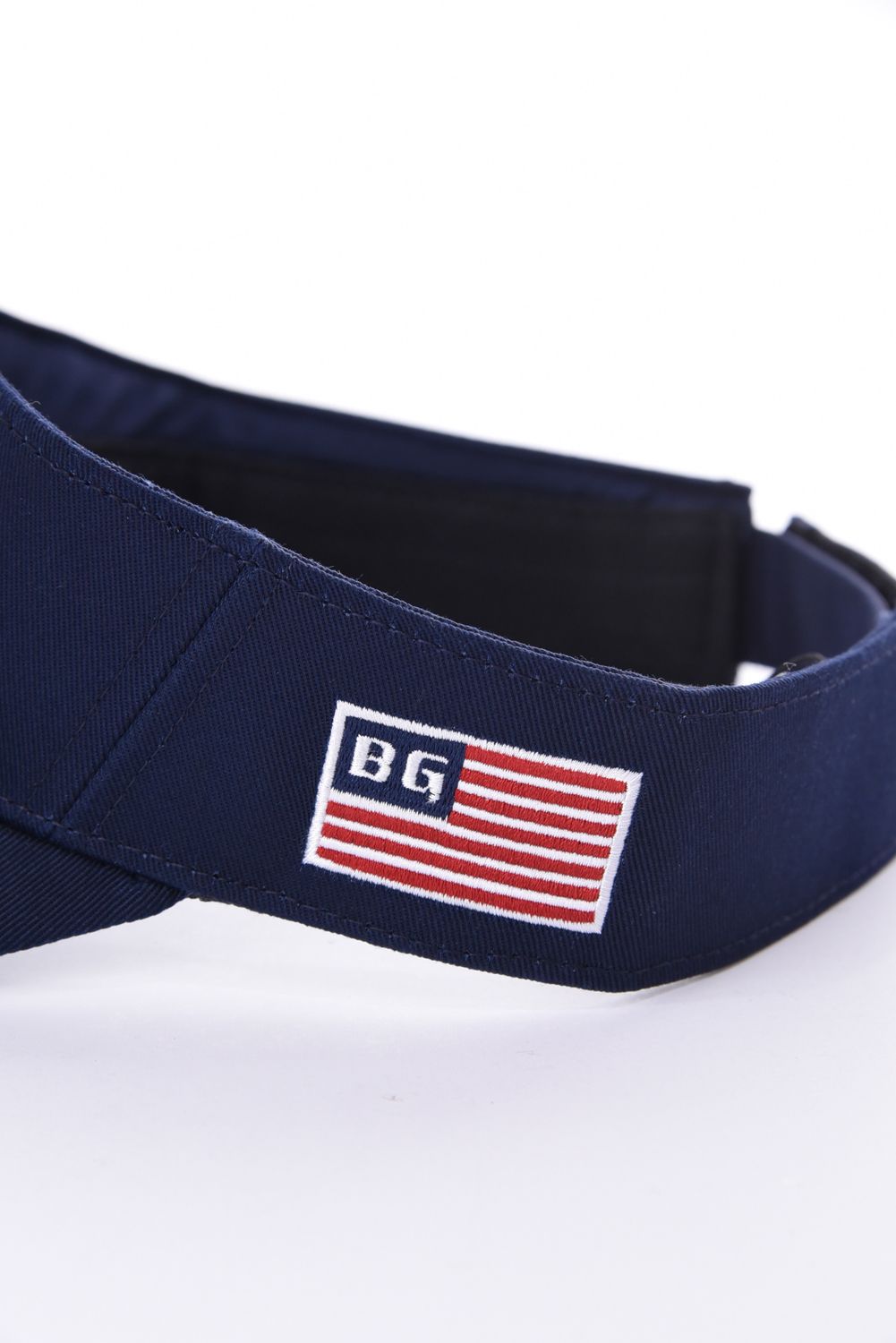 【26AW】 MEN’S COLLEGE LOGO VISOR / カレッジロゴ刺繍 サンバイザー (ネイビー)