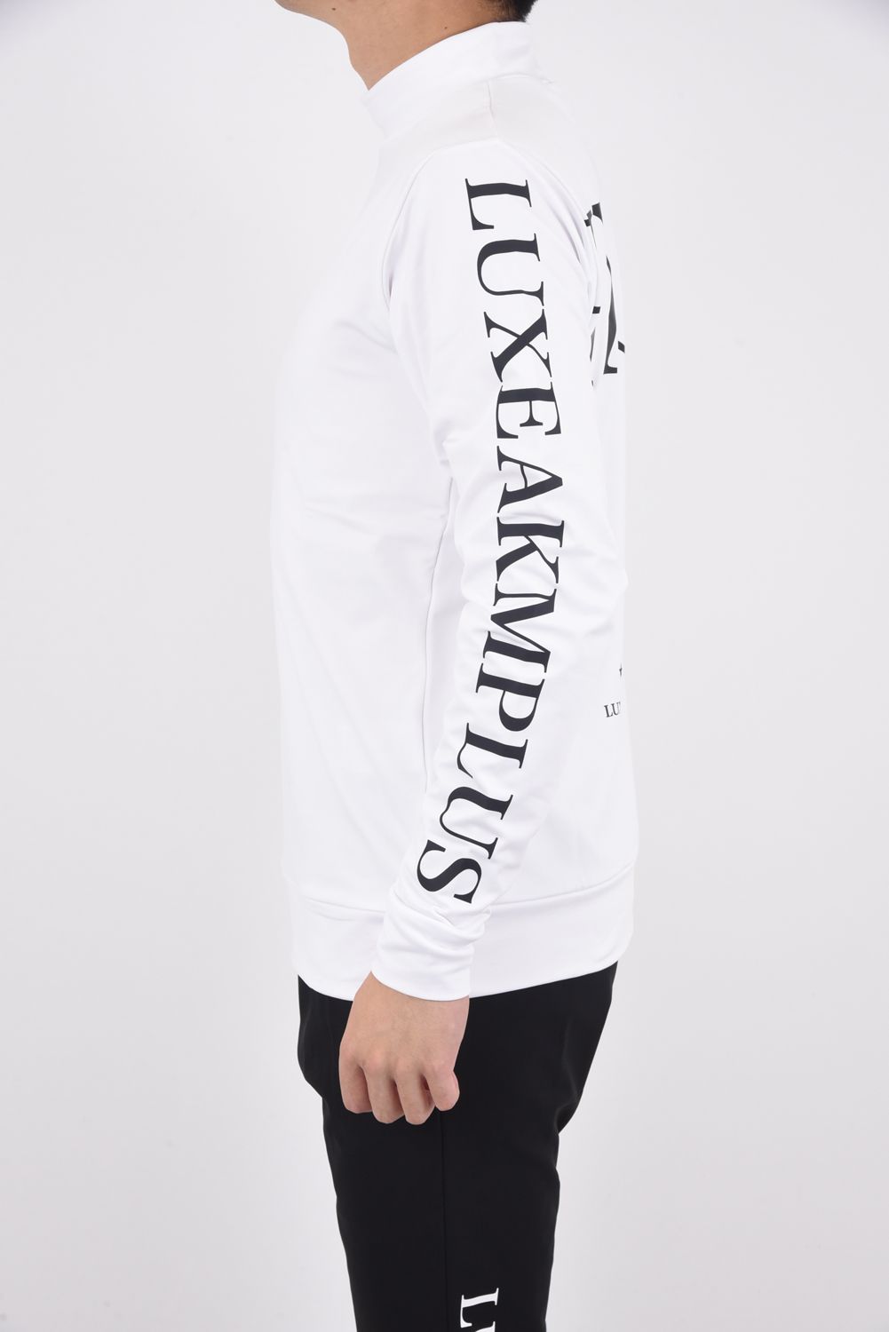 BACK BIG LOGO HIGH NECK T-SHIRTS / ロゴ ハイネック Tシャツ ホワイト
