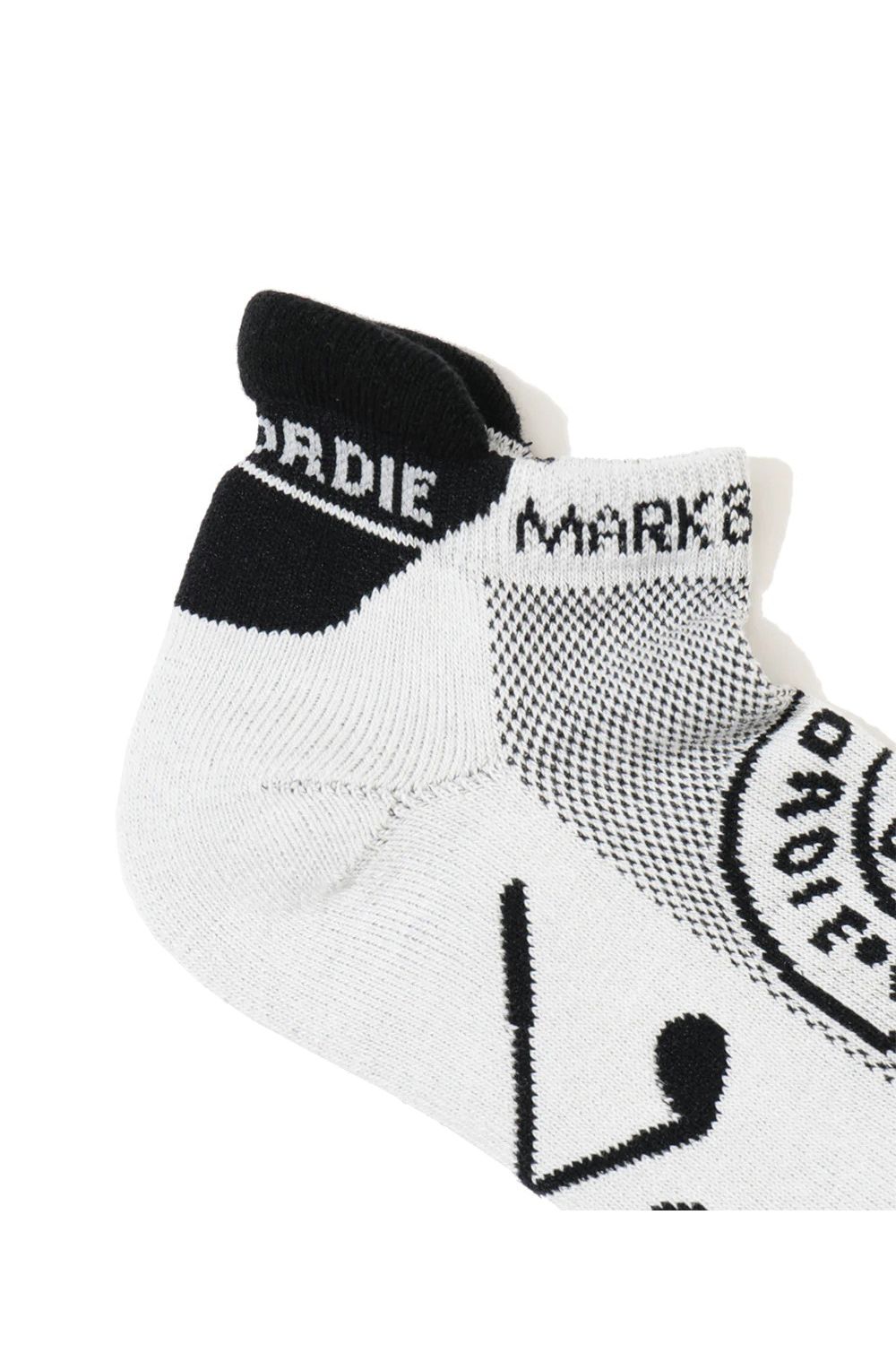 【26AW】【レディース】 CIRCLE ICON SNEAKER SOCKS / ジャパンメイド サークルスカルジャカード スニーカー丈 ローソックス (ホワイト)