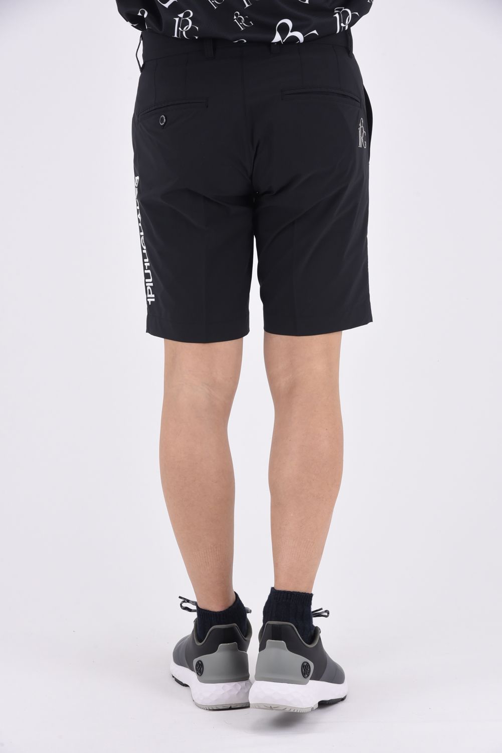 1PIU1UGUALE3 GOLF - BASIC SHORT PANTS / ブランドロゴ