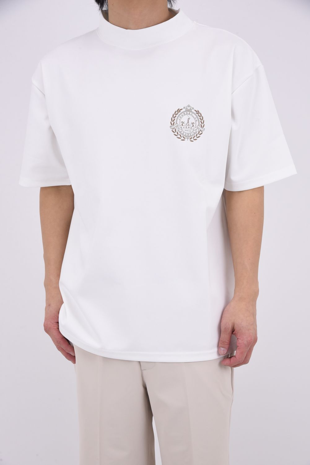 【26SS】 DVG Sol Defender MOCK NECK T / バックプリント オーバーサイズ モックネックTシャツ (ホワイト)