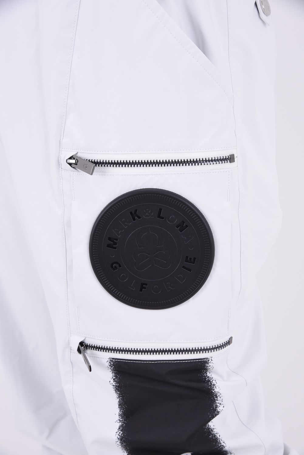 【26AW】 MERCURY COOLING FAN PANTS / モノトーン サイドロゴ 空調ファン搭載ロングパンツ (ホワイト)