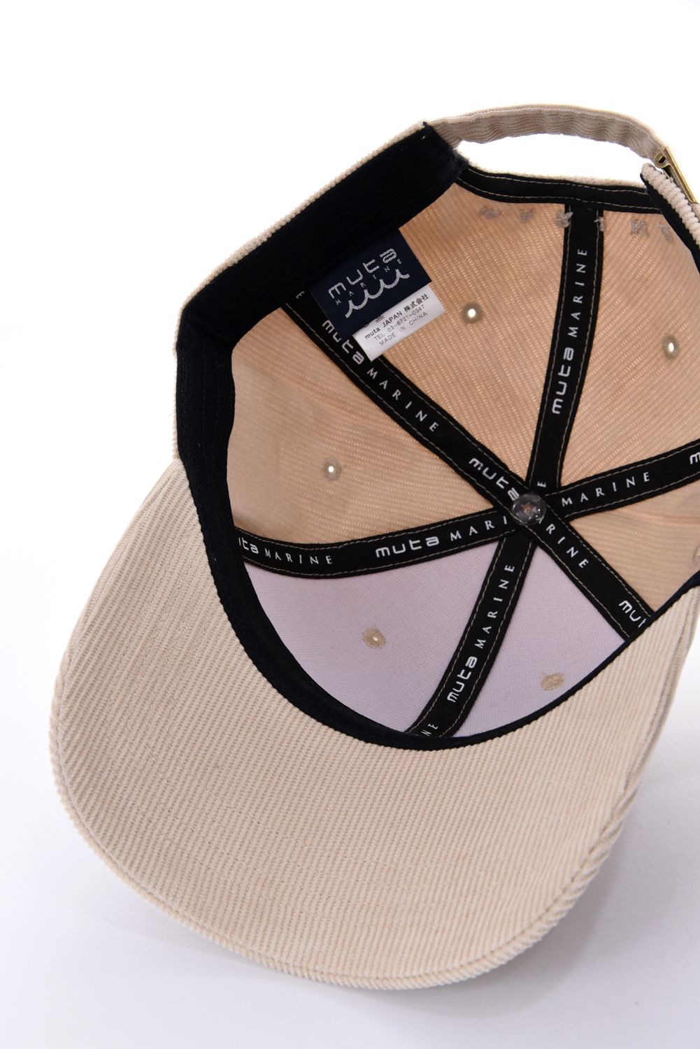 【26AW】 METAL LOGO CORDUROY CAP / WAVEメタルプレート コーデュロイキャップ (ベージュ)