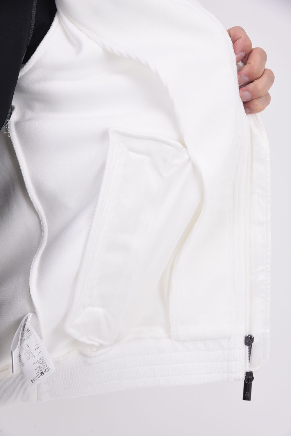【2025AW】 SVASTIKA TRACK JACKET / コーデュロイジャージー クロスモチーフ刺繍 トラックジャケット (オフホワイト)