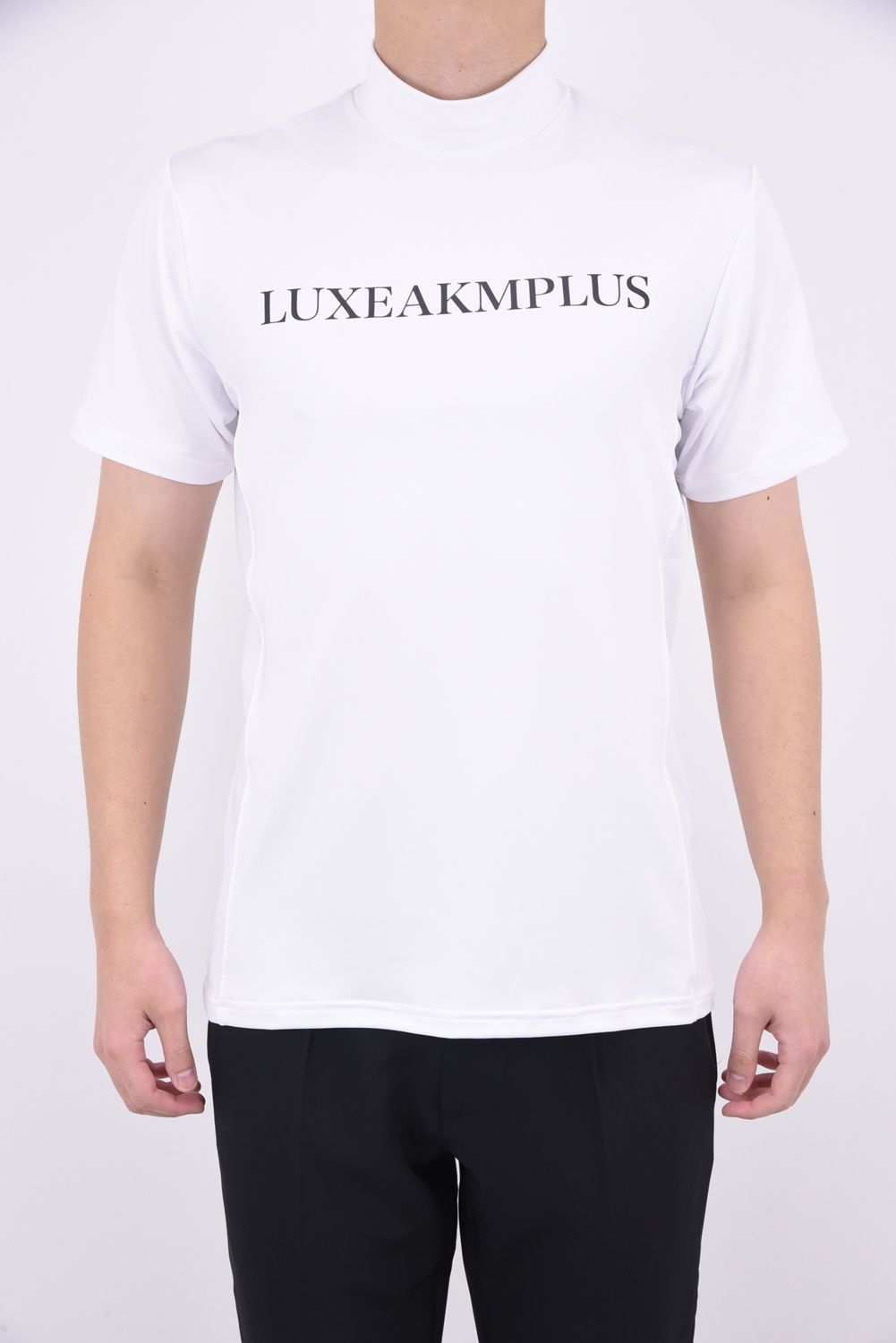 BASIC LOGO MOCK NECK T-SHIRTS / フロントロゴ モックネック Tシャツ (ホワイト)