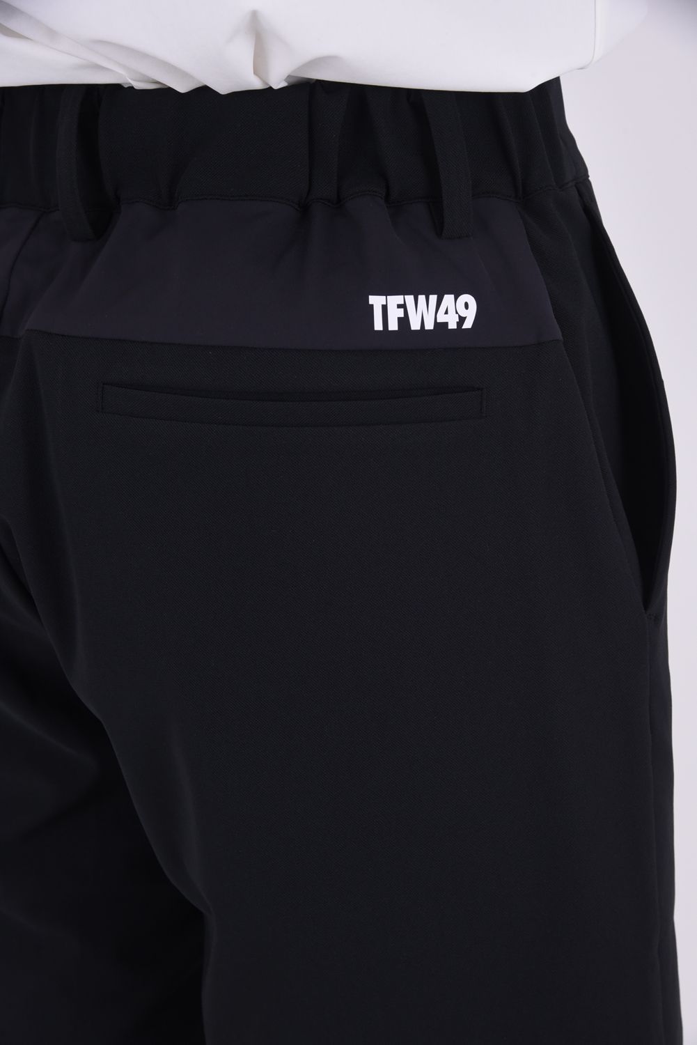 【26SS】 LUXURY SPORTY SHORTS / ドライタッチ ショートパンツ (ブラック)