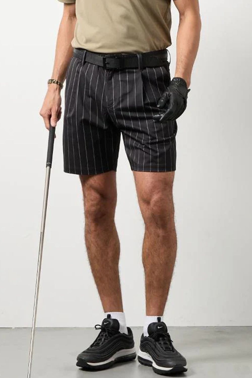 【26SS】 STRIPE TUCK HALF PANTS / ピンストライプ タックショートパンツ (ブラック)