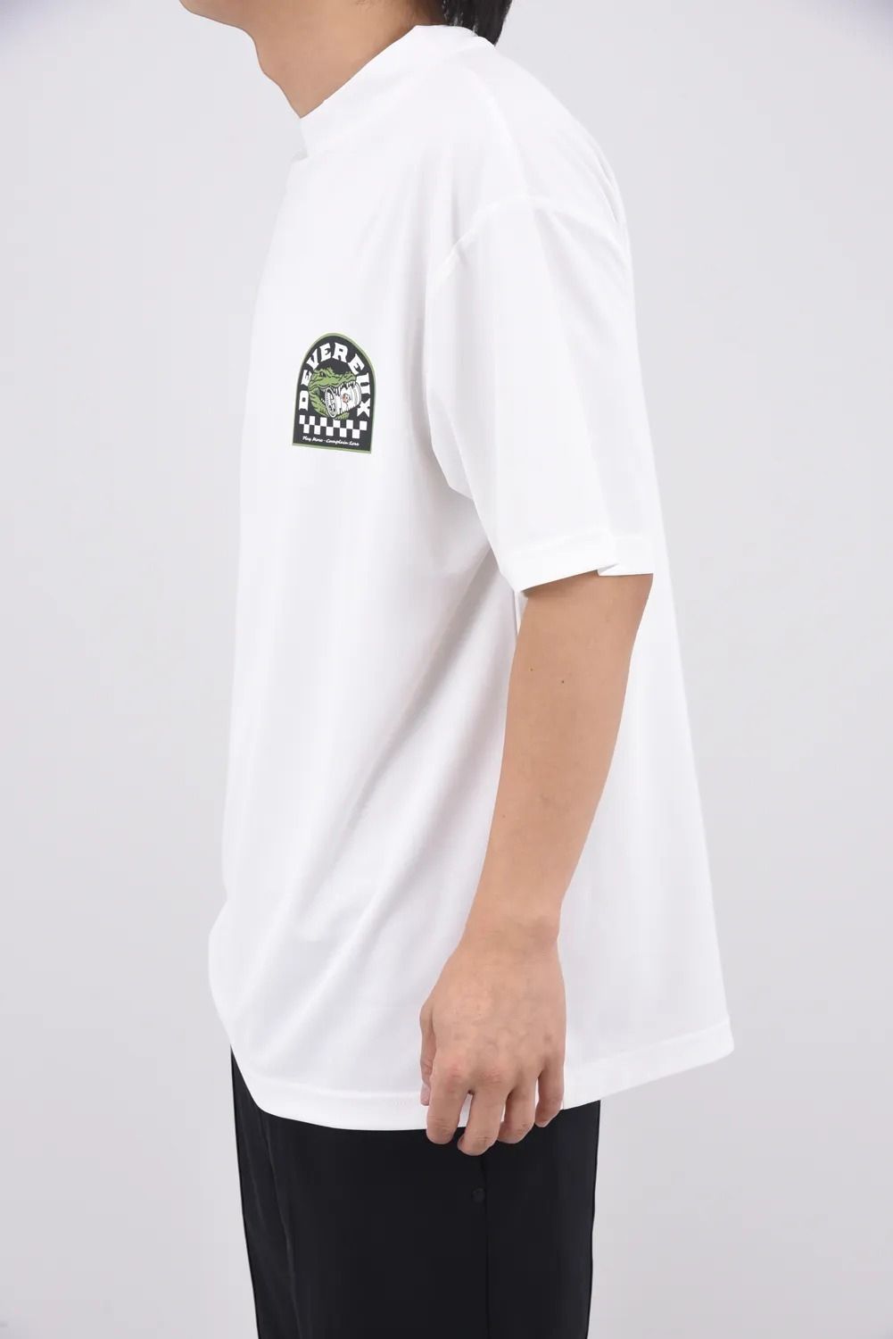 【26SS】 DVG CROCO MOCK T / マイクロカノコ素材 バックプリント モックネックTシャツ (ホワイト)