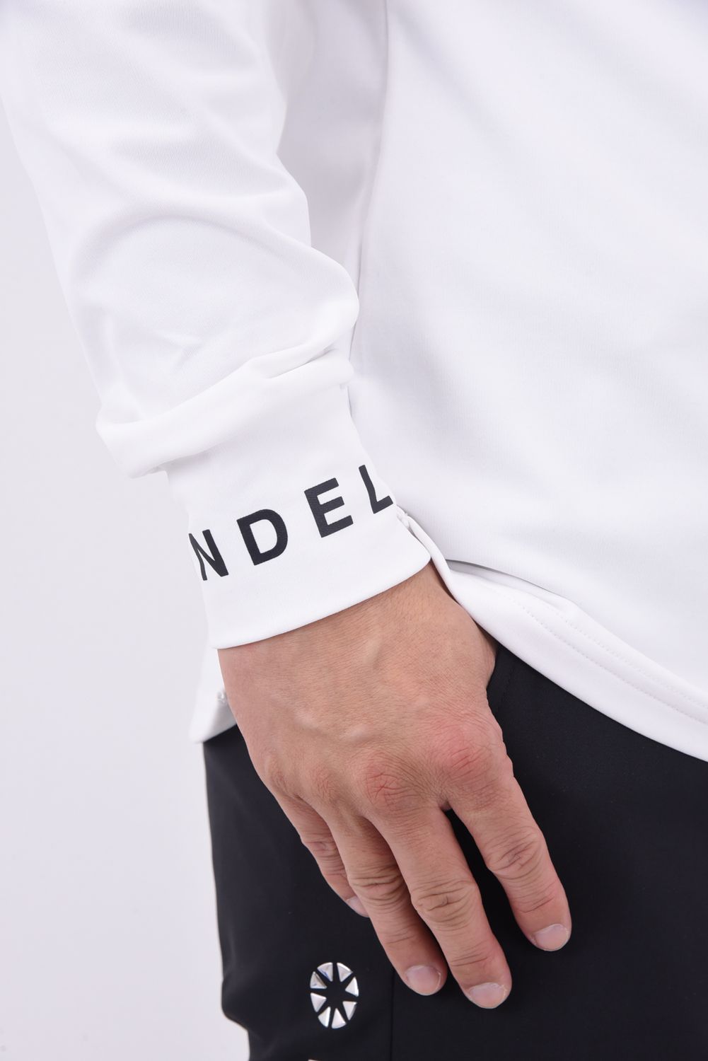 BASIC LOGO L/S MOCK NECK SHIRTS / ブランドロゴ ロングスリーブ モックネックシャツ (ホワイト)