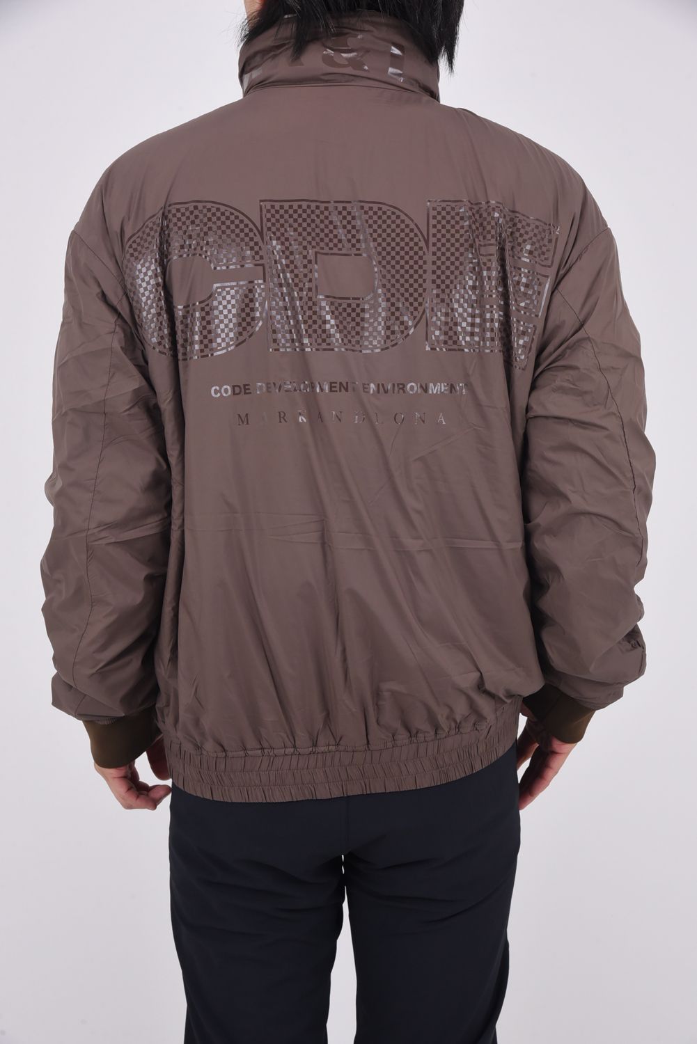 【25AW】【CDEシリーズ】 DSBJ / ナイロンタフタ ボアジャカード リバーシブル ジップブルゾン (ベージュ)