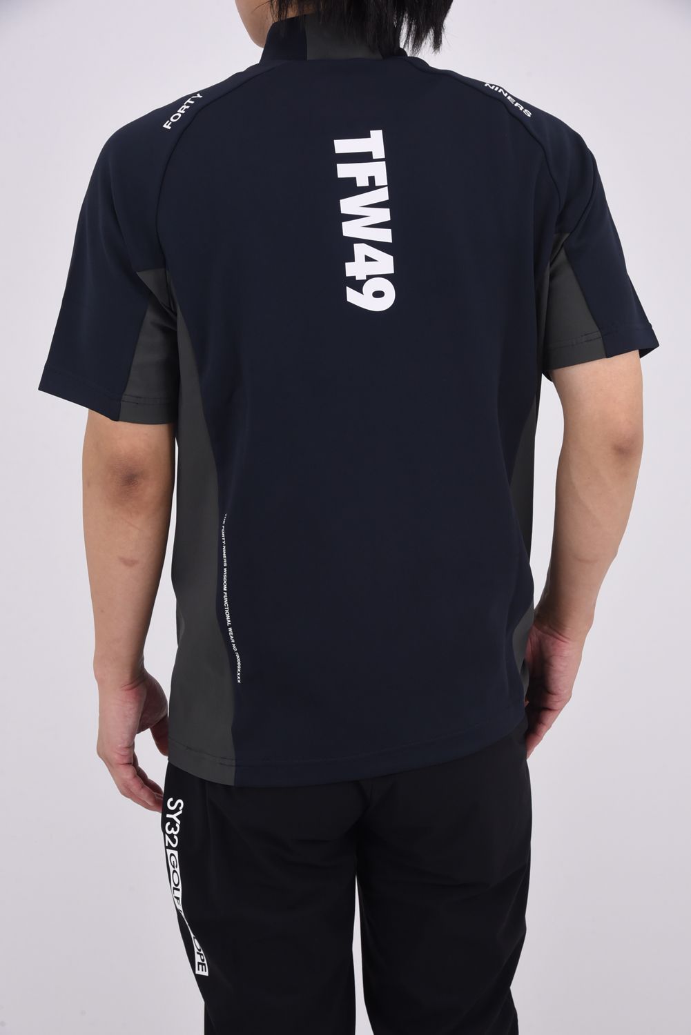 【25AW】 SIDE PANEL SHORT SLEEVE MOCKNECK / ダンボールニット バイカラー モックネックTシャツ (ブラック)