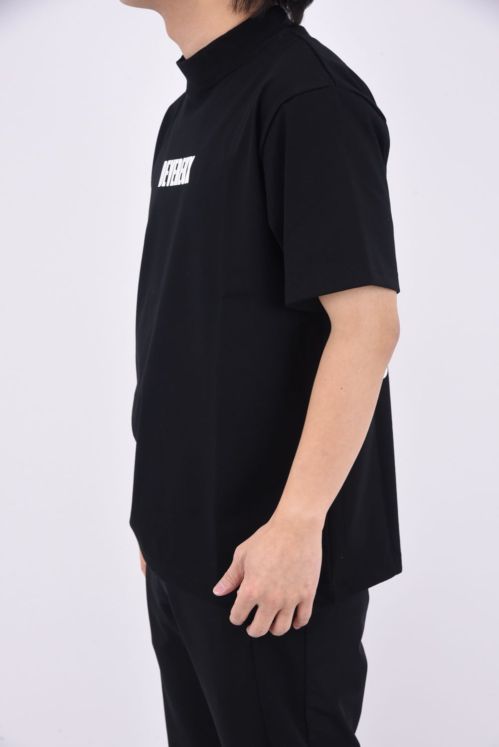 【25SS】 LOGO ASSORTED MOCK TEE / ロゴプリント モックネック (ブラック)