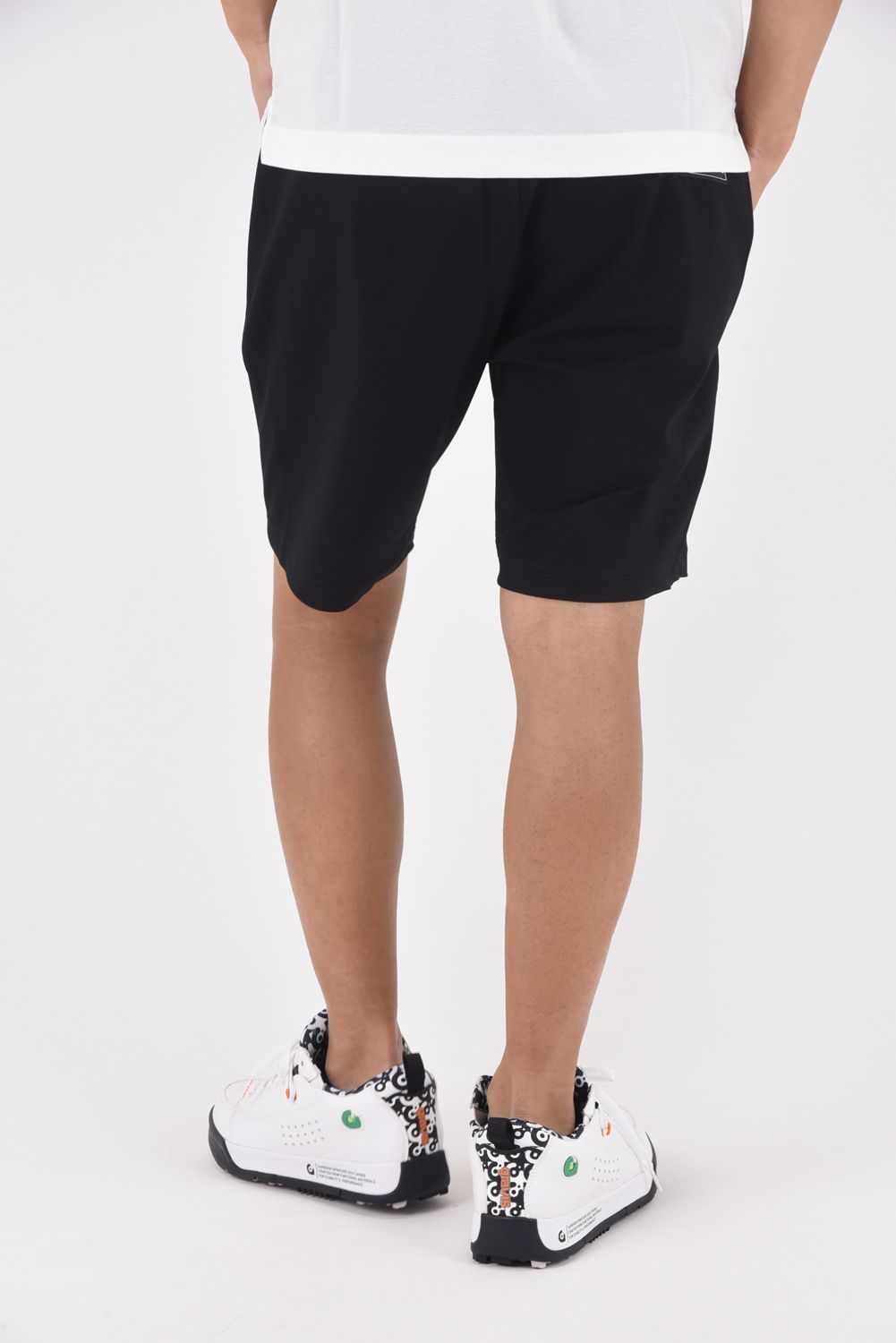 MASSIVE SHORTS / ハイテンションナイロン ショートパンツ (ブラック)