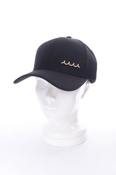 WAVE PLATE CAP / ロゴ プレート キャップ (ブラック)