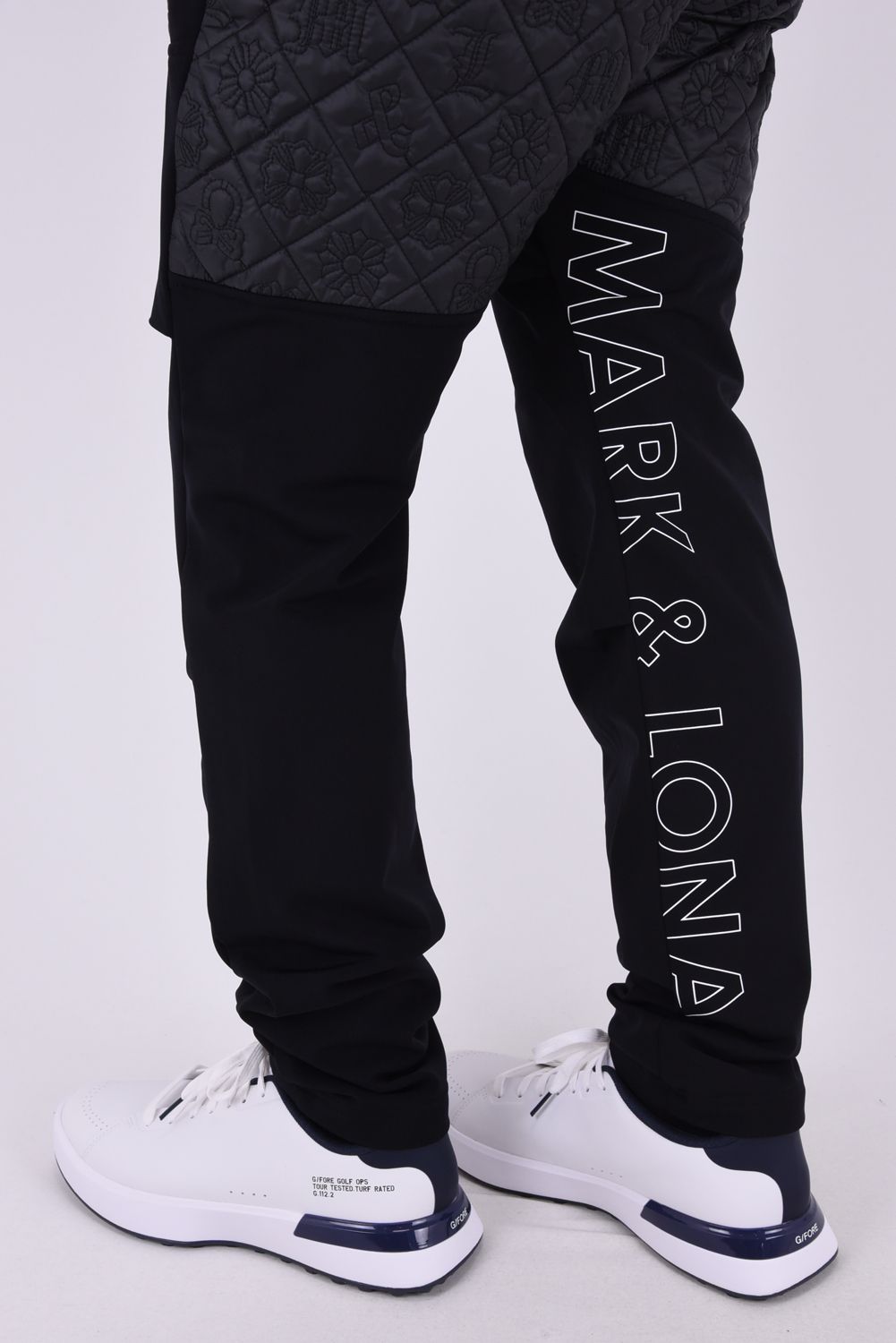 【26AW】 OBLIVION STRETCH HYBRID PANTS / モノグラムキルティング ボンディング素材 ハイブリッドパンツ (ブラック)