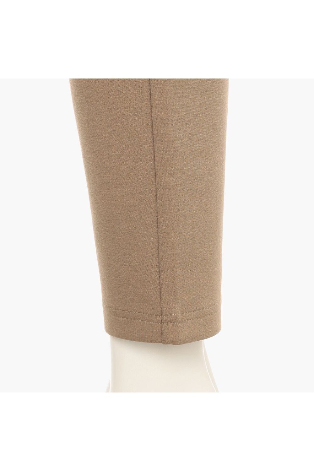 【25AW】【レディース】 WOMEN’S WARM LOGO LINE PANTS / ダンボールニット サイドロゴテープ ロングパンツ (ベージュ)