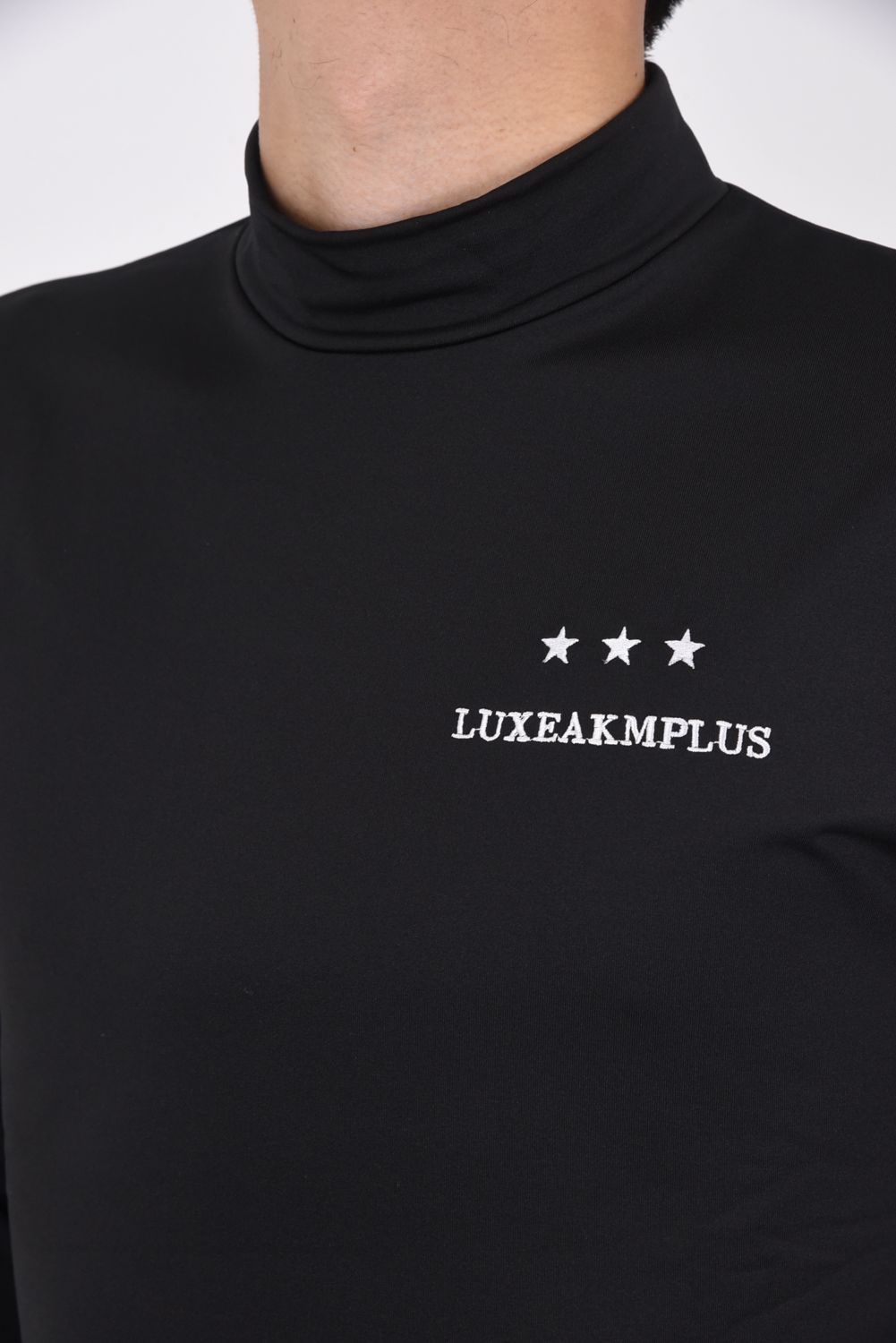 HEM LOGO HIGH NECK T-SHIRTS / 裾ロゴ モックネック Tシャツ ブラック