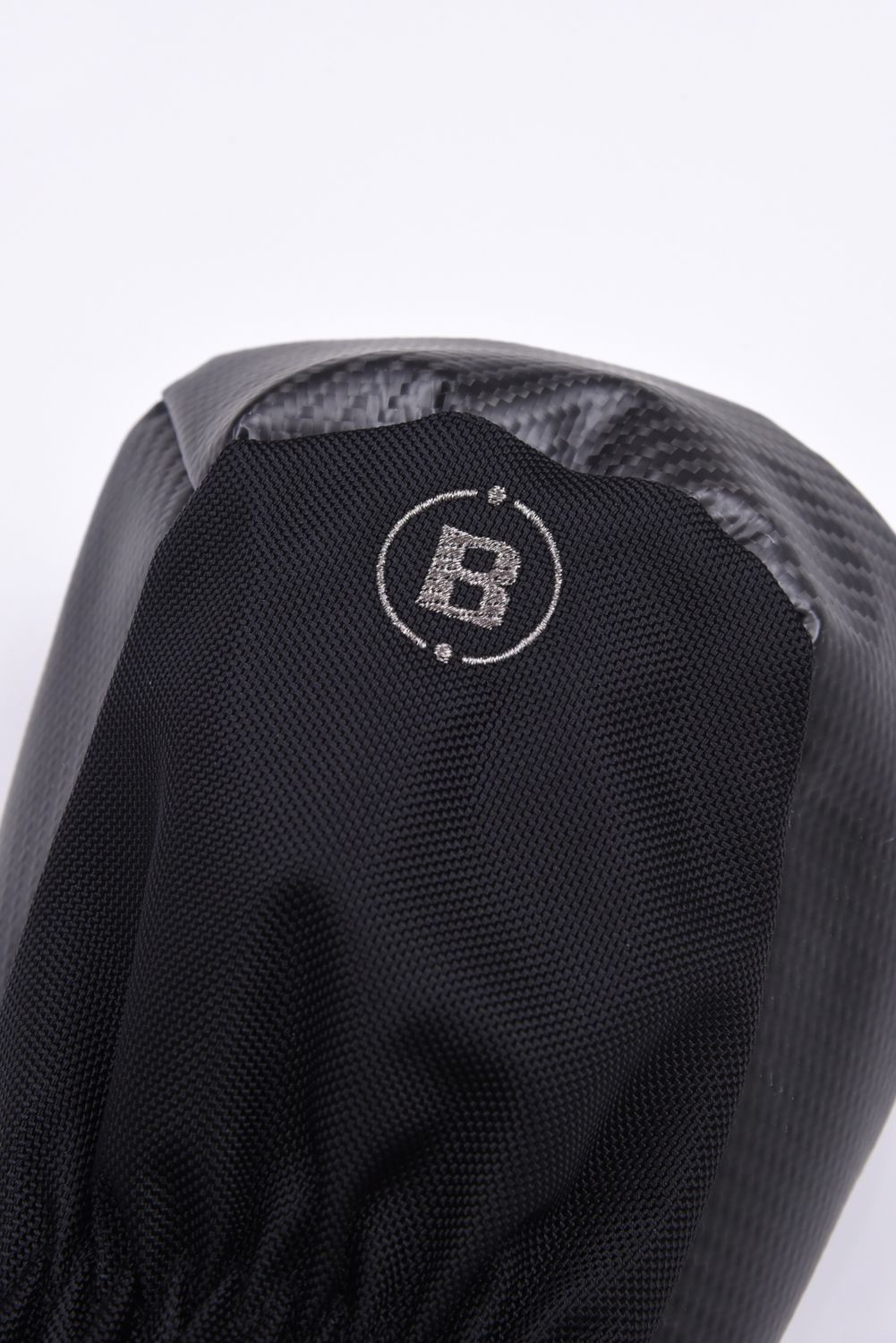 【26SS】 DRIVER COVER PRO PREMIUM CARBON / プレミアムカーボンコレクション ドライバーカバー (ブラック)