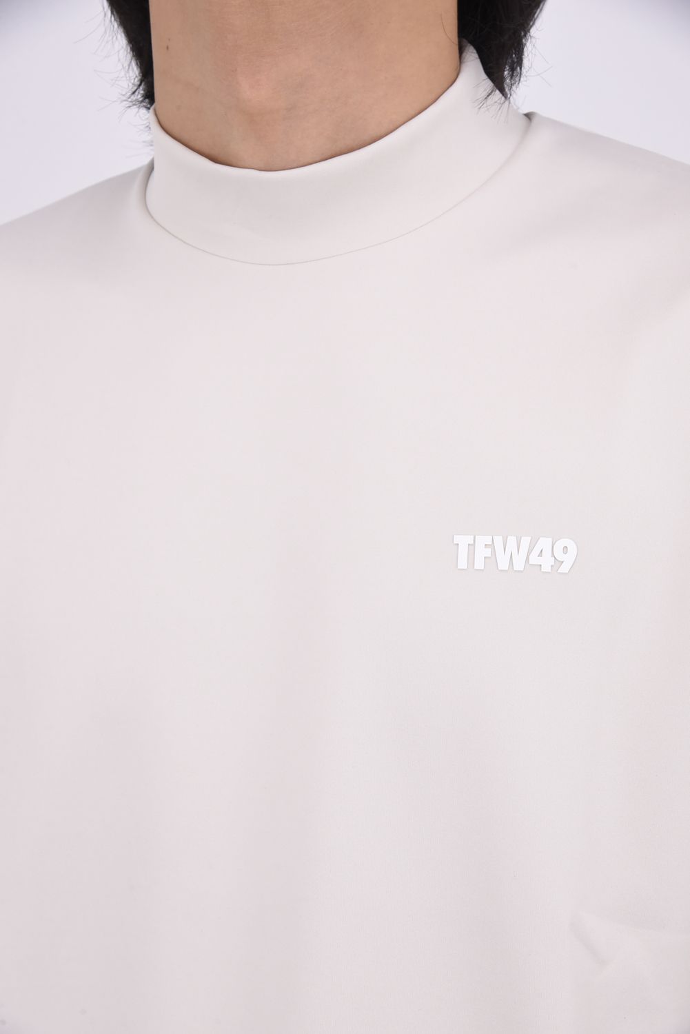 【26SS】 SS HALF MOCKNECK CUTSEW / オーバーサイズ ラインリブ モックネックTシャツ (アイボリー)