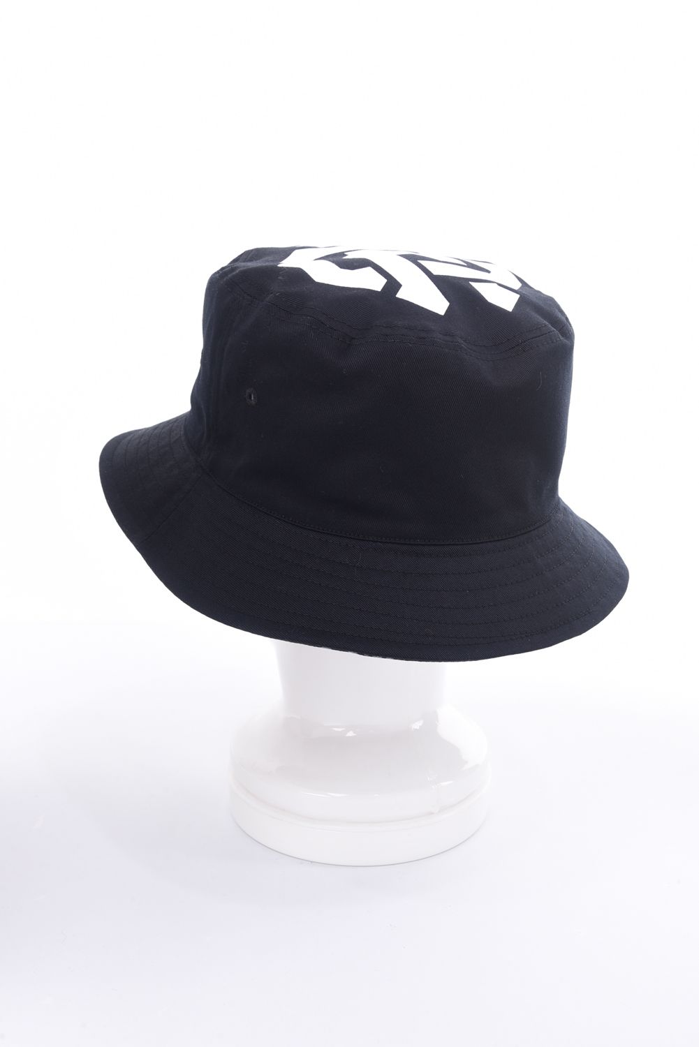 REVERSIBLE BUCKET HAT / リバーシブルタイプ バケットハット （ブラック）
