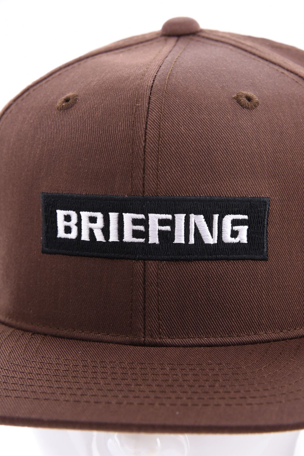 【26AW】 MEN’S BOX LOGO FLAT VISOR CAP / ボックスロゴ刺繍 フラットキャップ (ブラウン)
