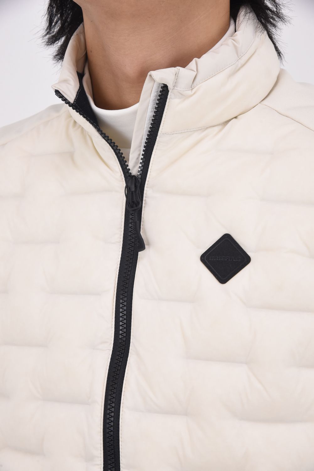 【25AW】 MEN'S HYBRID DOWN VEST / ストレッチタフタ ダイヤモンドロゴ ハイブリッドダウンベスト (ベージュ)