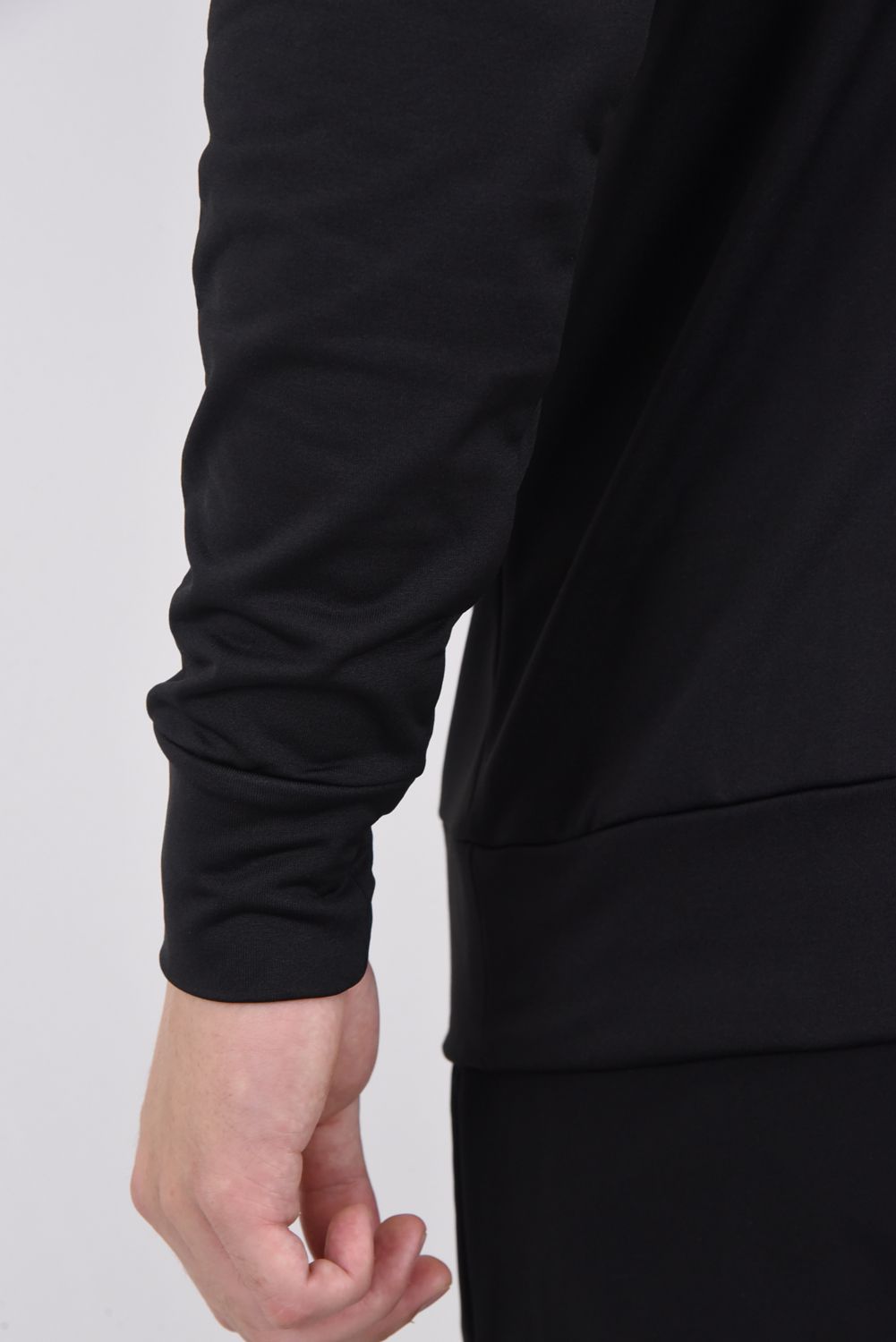 LUXE AKM PLUS LOGO HIGH NECK T-SHIRTS / フロントロゴ モックネック Tシャツ ブラック