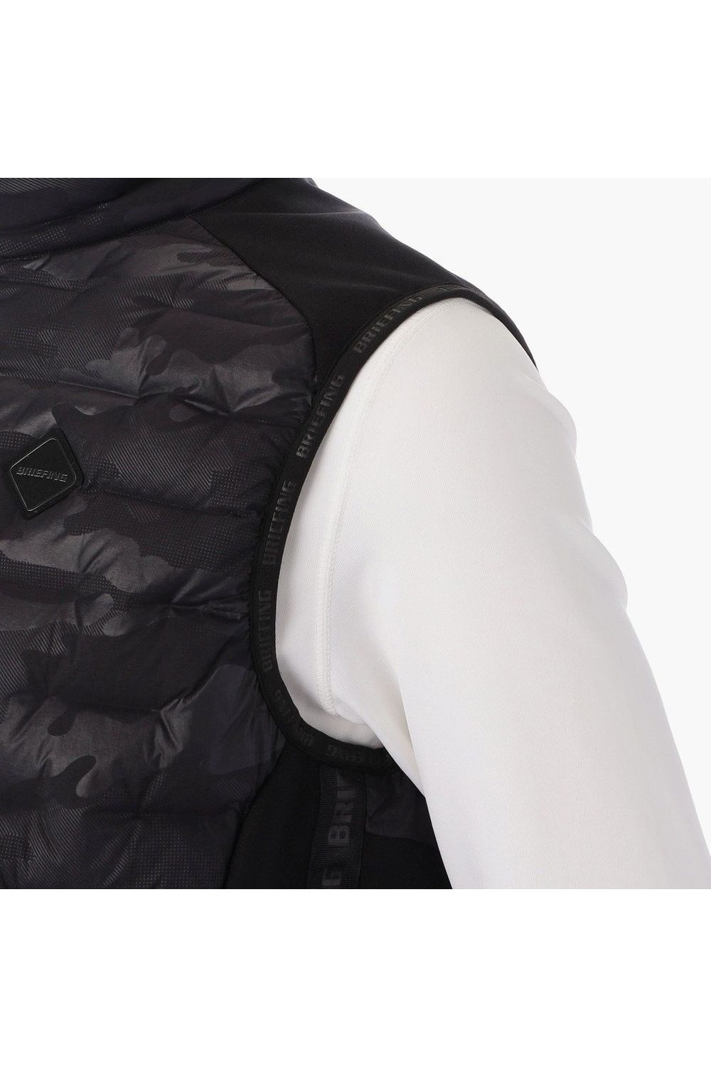 【25AW】 MEN'S HYBRID DOWN VEST / ストレッチタフタ ダイヤモンドロゴ ハイブリッドダウンベスト (ブラック/カモ)