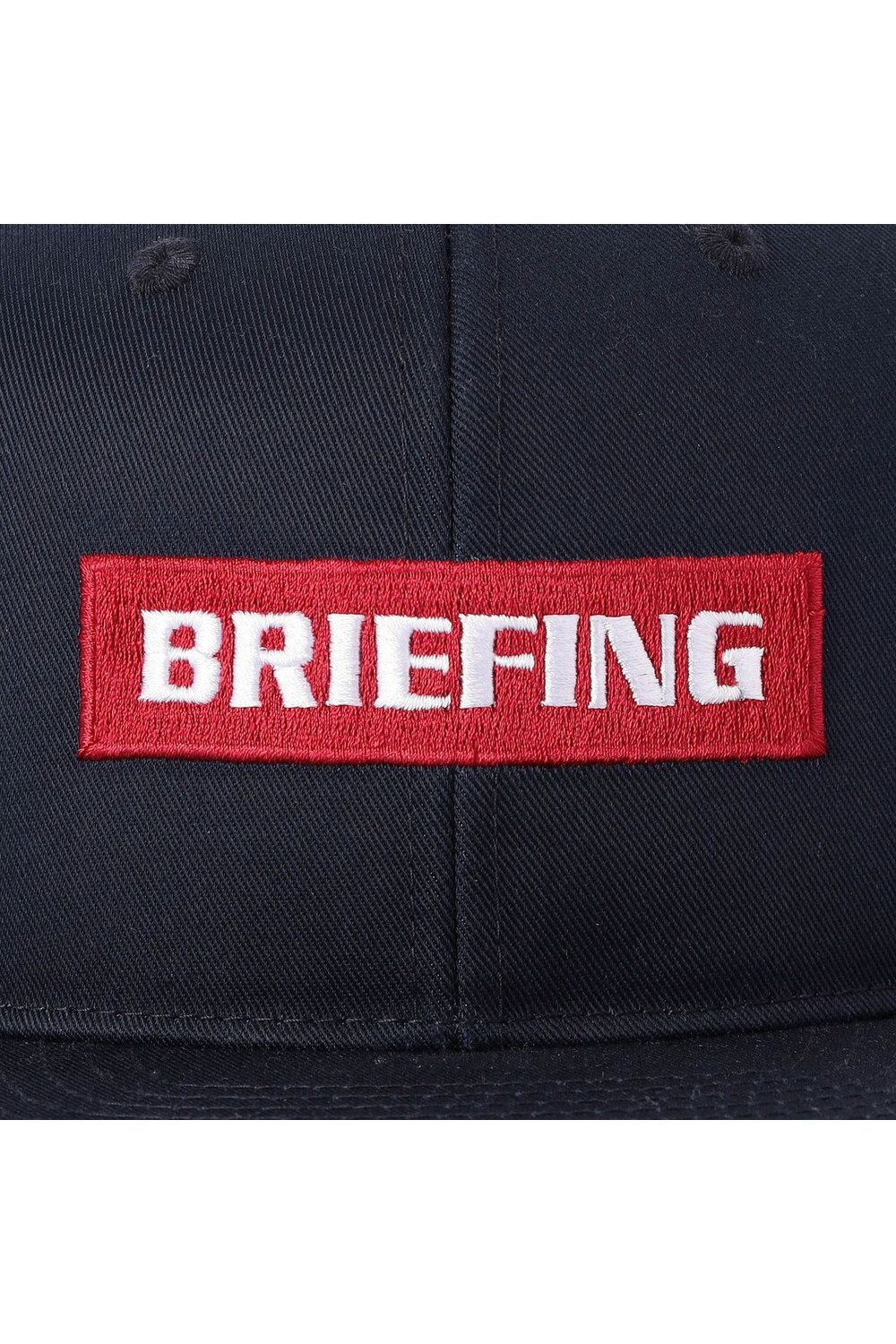 【26AW】 MEN’S BOX LOGO FLAT VISOR CAP / ボックスロゴ刺繍 フラットキャップ (ネイビー)