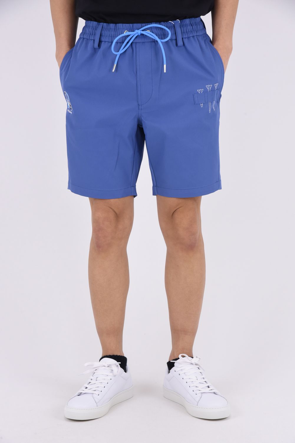 【2026SS 木村拓哉さん着用】 QUADRA PERFORMANCE TWILL GOLF SHORTS / ポリエステルツイル アイアンスカルロゴ刺繍 ショートパンツ (ブルー)