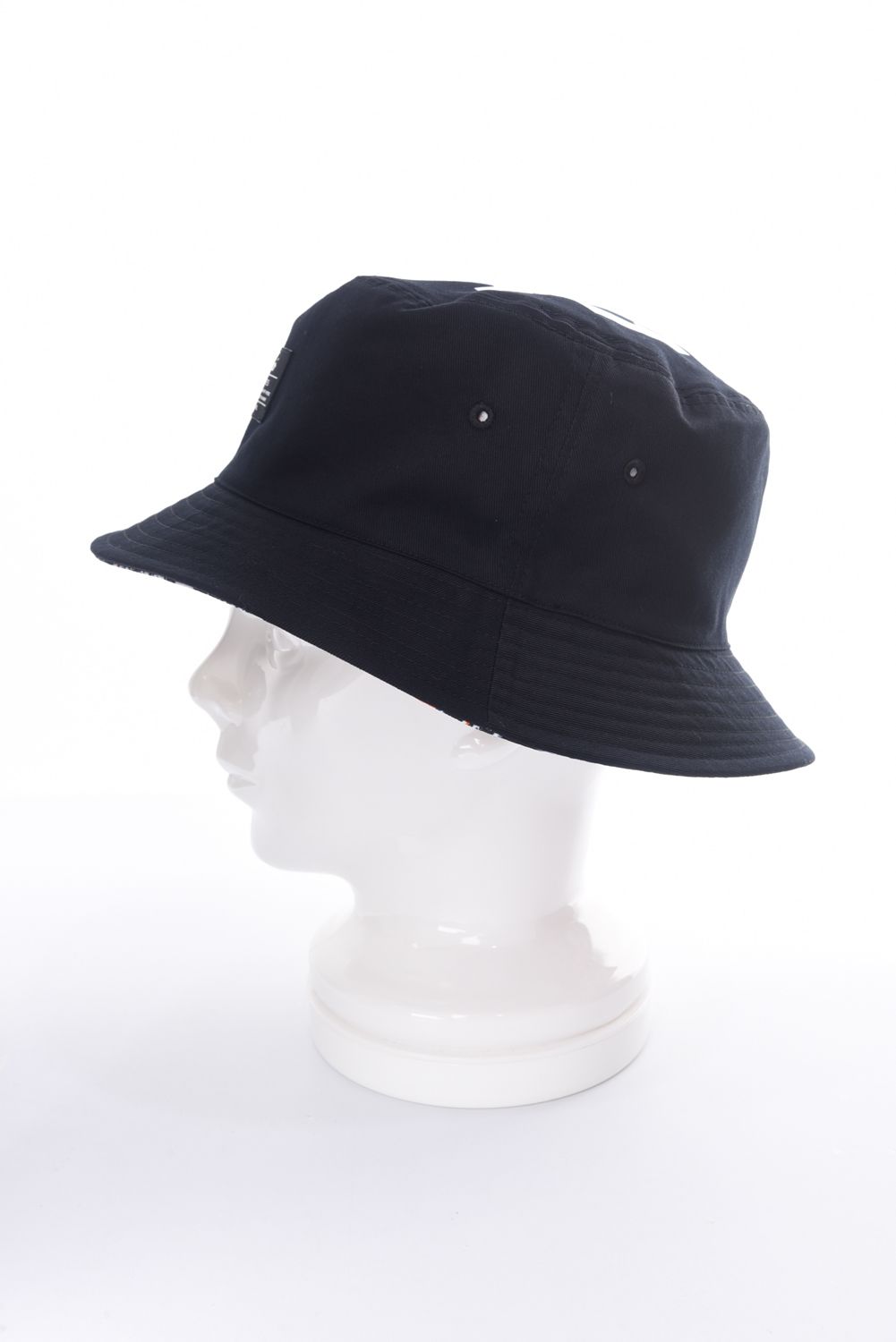 REVERSIBLE BUCKET HAT (MULTI LOGO) / マルチロゴグラフィック リバーシブル バケットハット （ブラック）