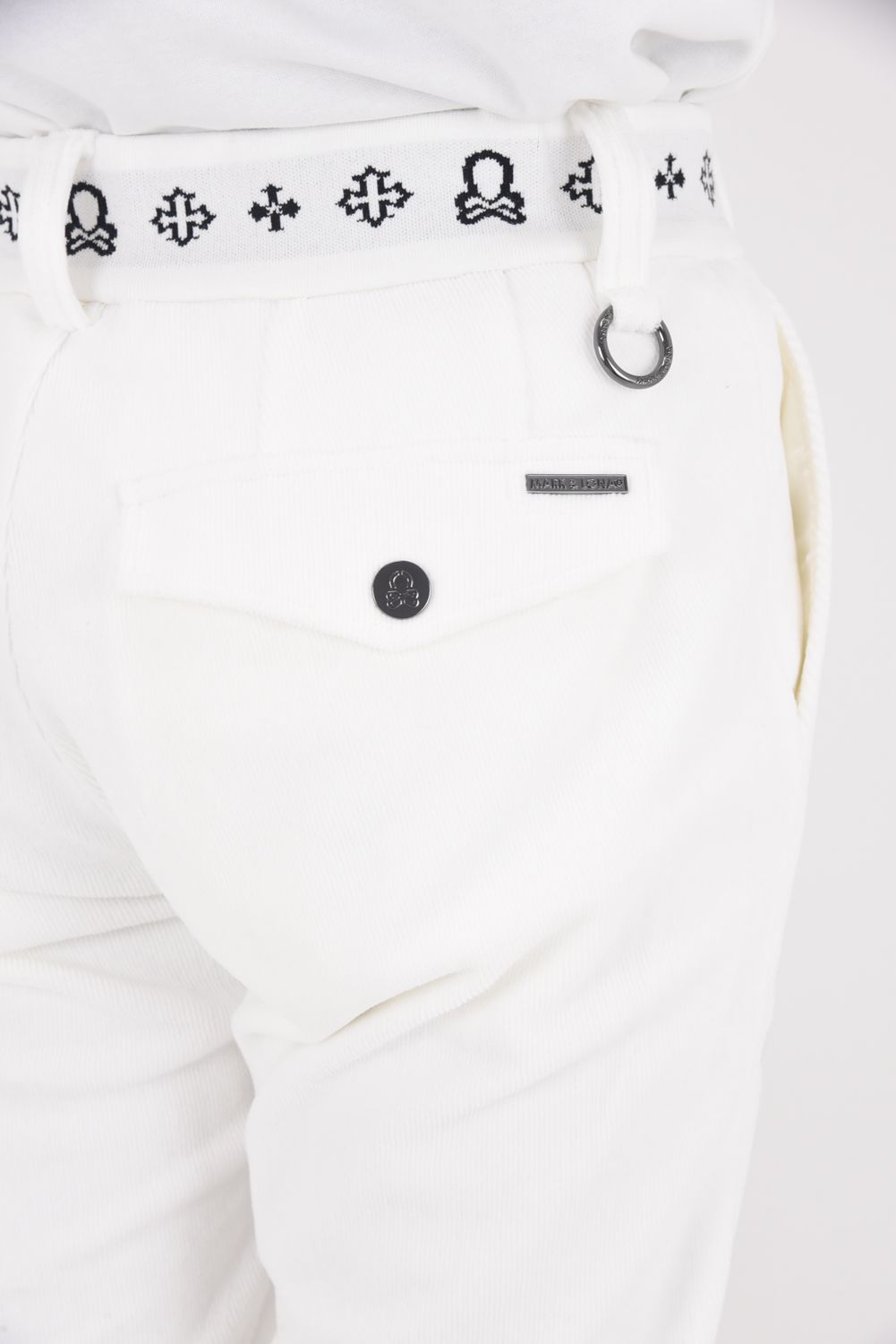 【2025AW 木村拓哉さん着用 VOL.3】  SVASTIKA TRACK PANTS / コーデュロイジャージー クロスモチーフ刺繍 トラックパンツ (オフホワイト)