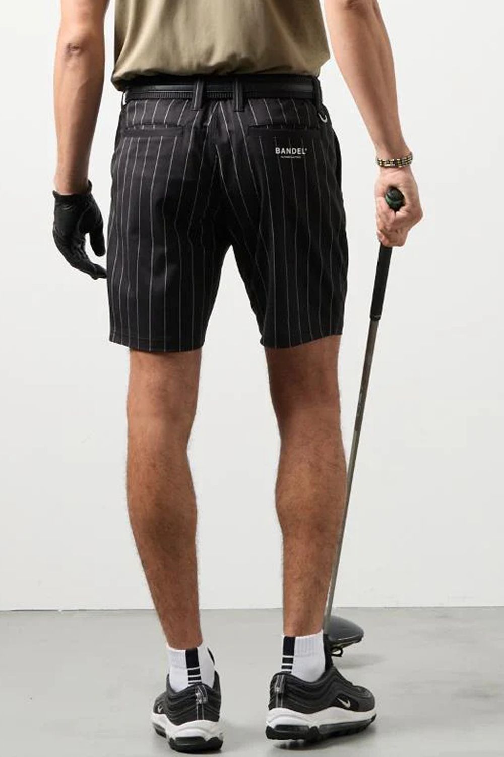 【26SS】 STRIPE TUCK HALF PANTS / ピンストライプ タックショートパンツ (ブラック)